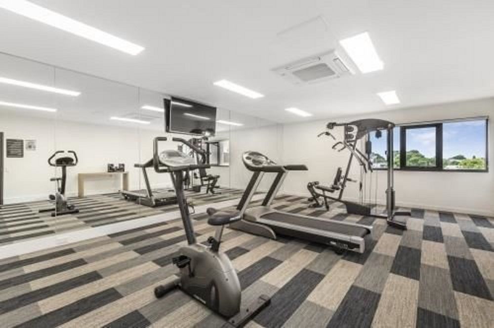 Quest Port Adelaide Aparthotel Екстериор снимка